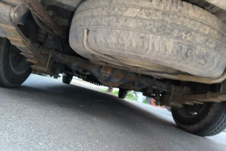 Used Wuling Rongguang V 2016 1.2L Standard Version Chassis Rear