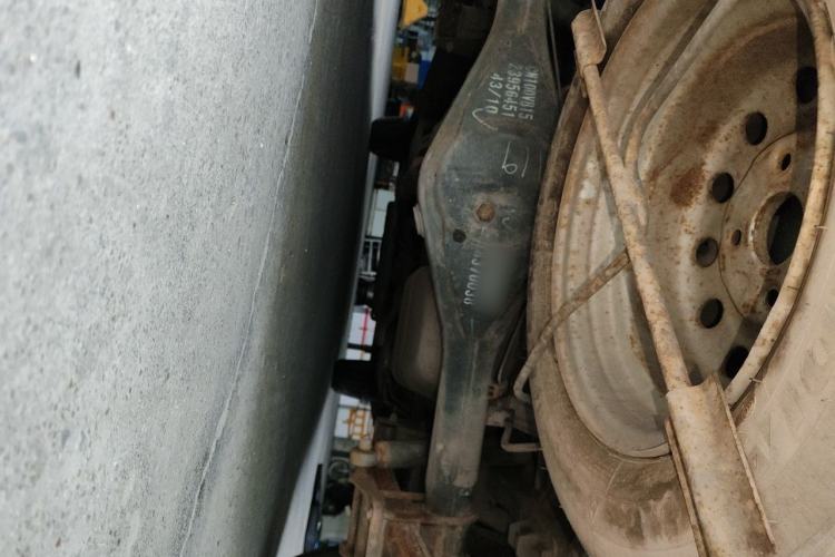 Used Wuling Rongguang V 2016 1.5L Standard Version Chassis Rear