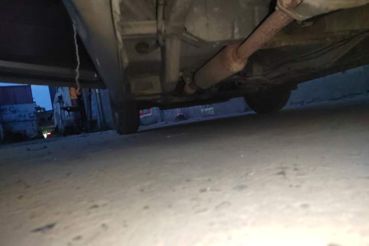 Used Wuling Rongguang V 2016 1.5L Standard Version Chassis Rear Left