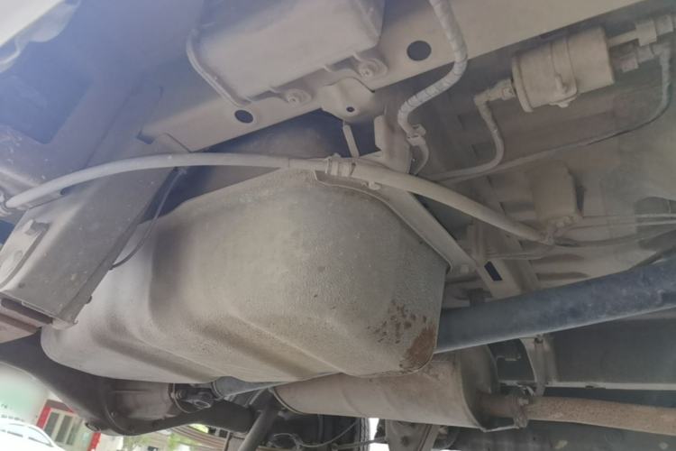 Used Wuling Rongguang V 2016 1.5L Standard Version Chassis Rear Right