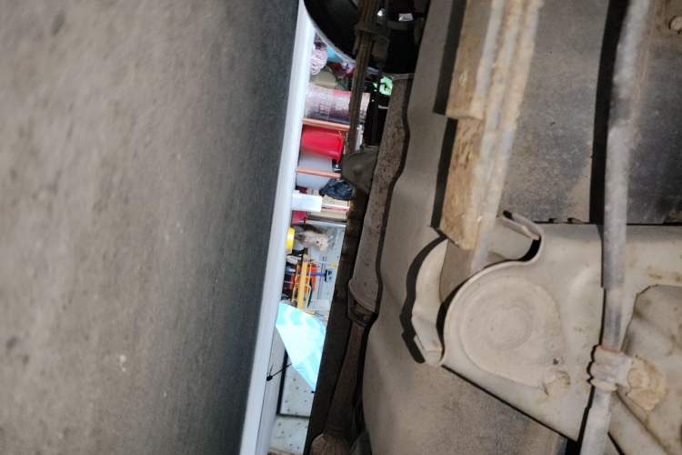 Used Wuling Rongguang V 2016 1.5L Standard Version Chassis Rear Right