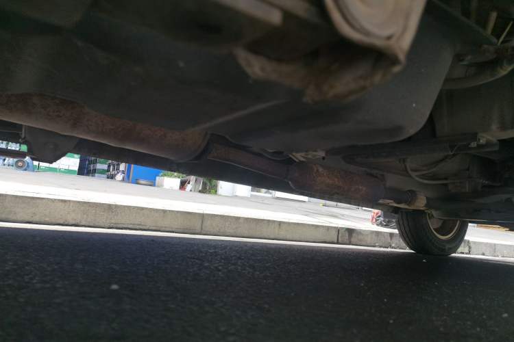 Used Wuling Rongguang V 2016 1.5L Standard Version Chassis Rear Right