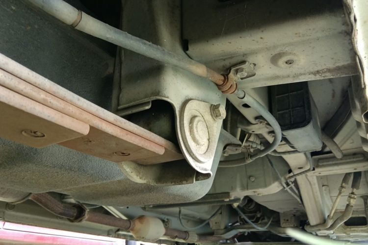 Used Wuling Rongguang V 2016 1.2L Standard Version Chassis Rear Right