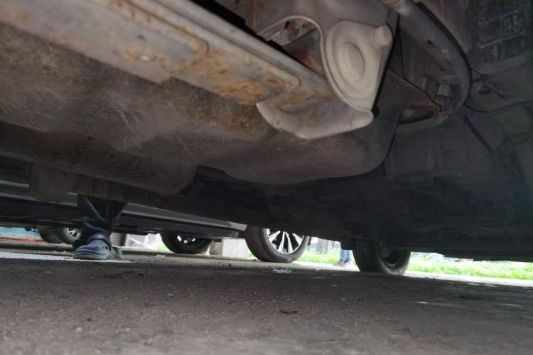 Used Wuling Rongguang V 2016 1.5L Practical Version Chassis Rear Right