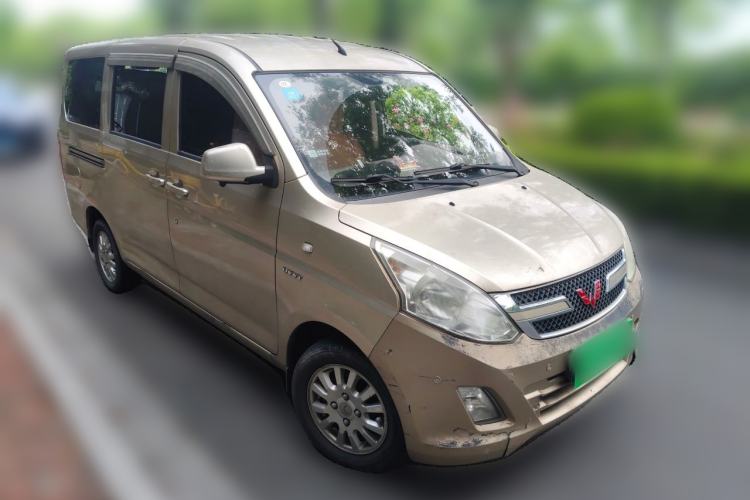 Used Wuling Rongguang V 2016 1.5L Standard Version Exterior 2