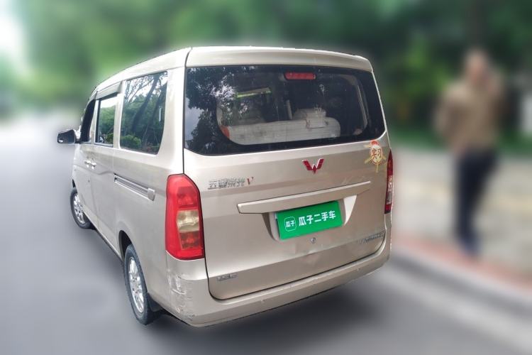 Used Wuling Rongguang V 2016 1.5L Standard Version Exterior 3