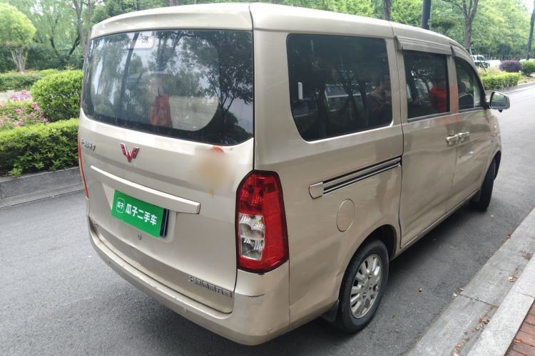 Used Wuling Rongguang V 2016 1.5L Standard Version Exterior 5