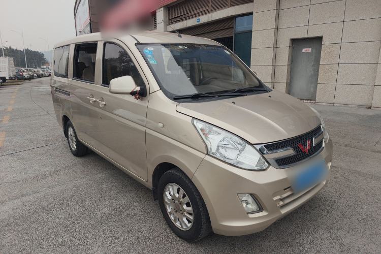 Used Wuling Rongguang V 2016 1.2L Standard Version Front Right 45 Deg