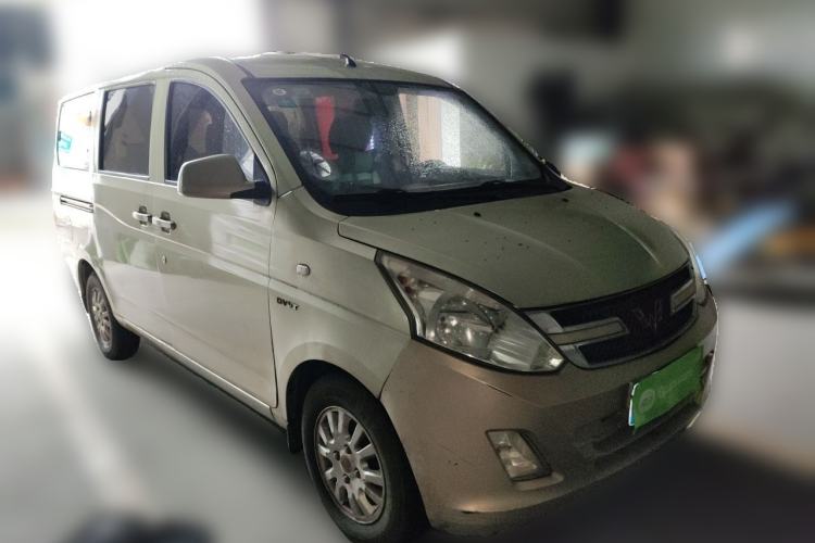 Used Wuling Rongguang V 2016 1.5L Standard Version Front Right 45 Deg
