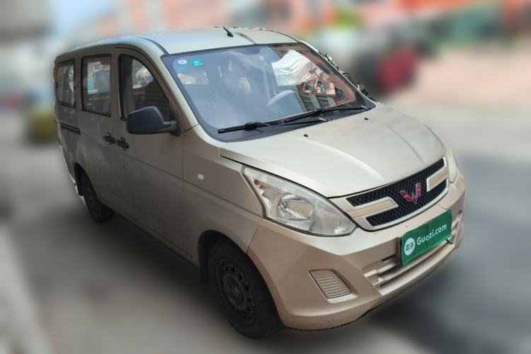 Used Wuling Rongguang V 2016 1.5L Practical Version Front Right 45 Deg