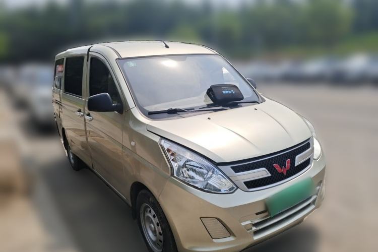 Used Wuling Rongguang V 2016 1.2L Practical Model Non-Power-Assisted Front Right 45 Deg