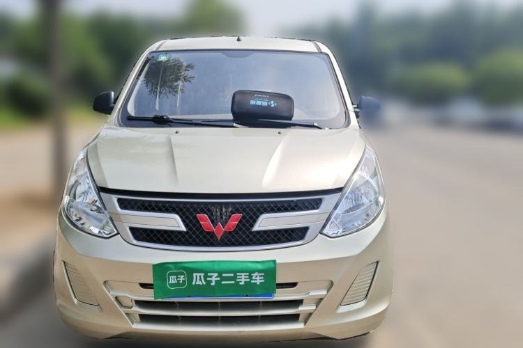 Used Wuling Rongguang V 2016 1.2L Practical Model Non-Power-Assisted Front