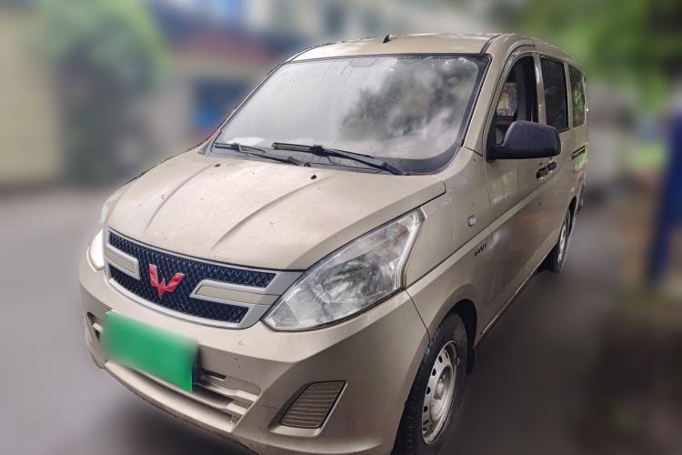 Used Wuling Rongguang V 2016 1.5L Practical Version Guazi used car, China used car export, Used car for sale, Used cars, Cheapest cars for sale