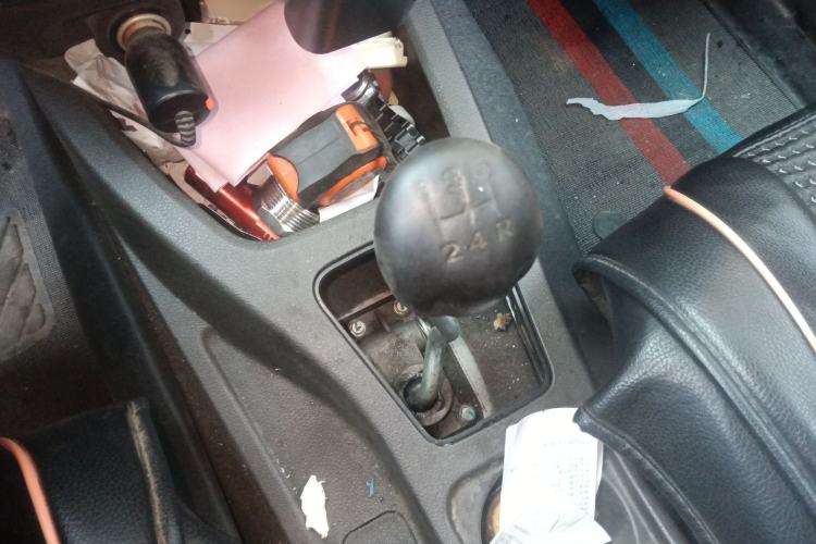 Used Wuling Rongguang V 2016 1.5L Standard Version Gear Lever