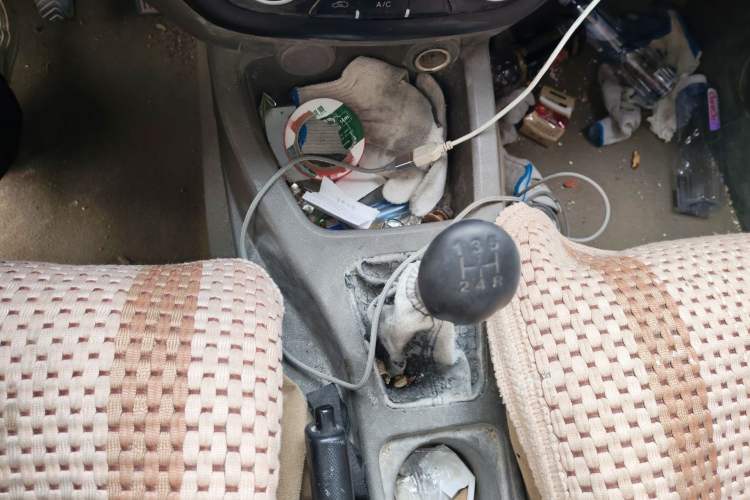 Used Wuling Rongguang V 2016 1.5L Practical Version Gear Lever
