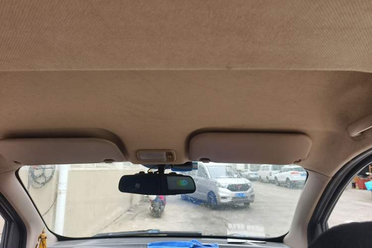 Used Wuling Rongguang V 2016 1.5L Standard Version Headliner