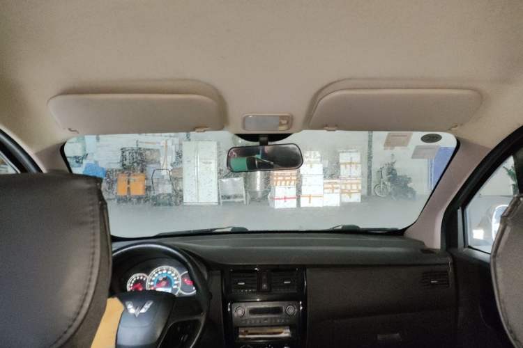 Used Wuling Rongguang V 2016 1.5L Standard Version Headliner