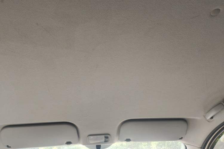 Used Wuling Rongguang V 2016 1.2L Practical Version Headliner