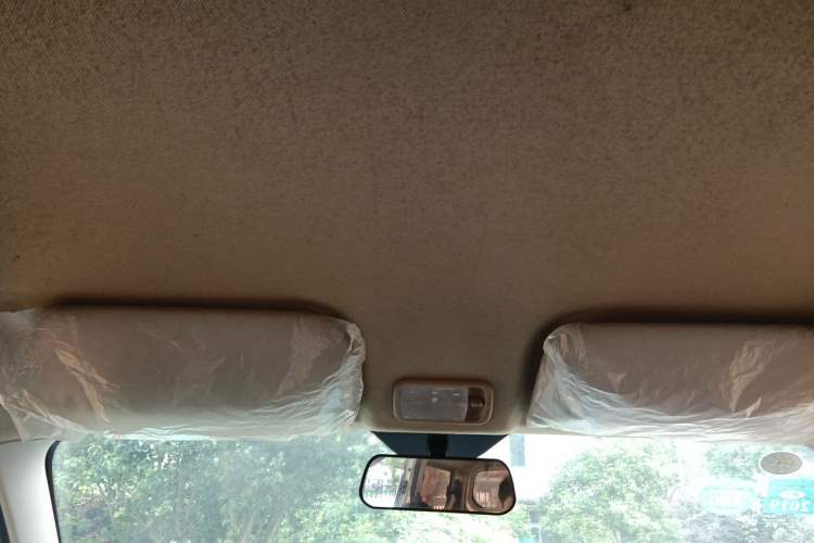 Used Wuling Rongguang V 2016 1.2L Standard Version Headliner