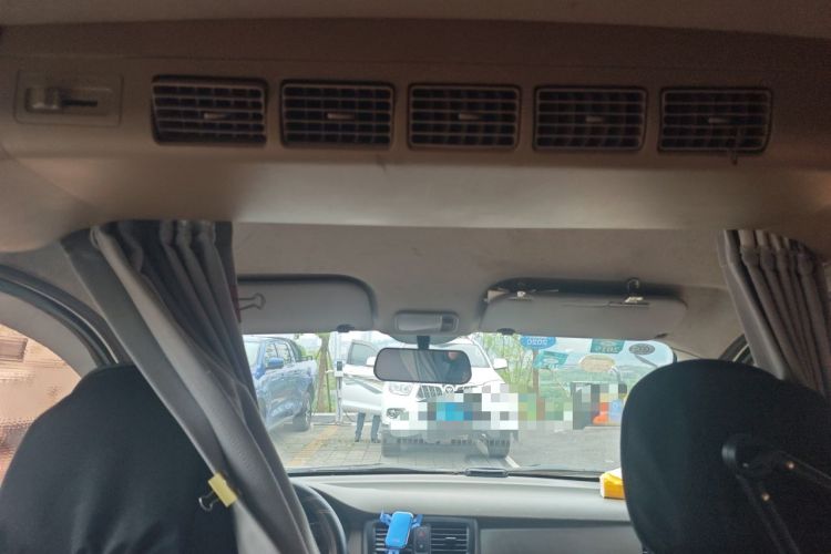 Used Wuling Rongguang V 2016 1.5L Practical Version Non-Power-Assisted Headliner