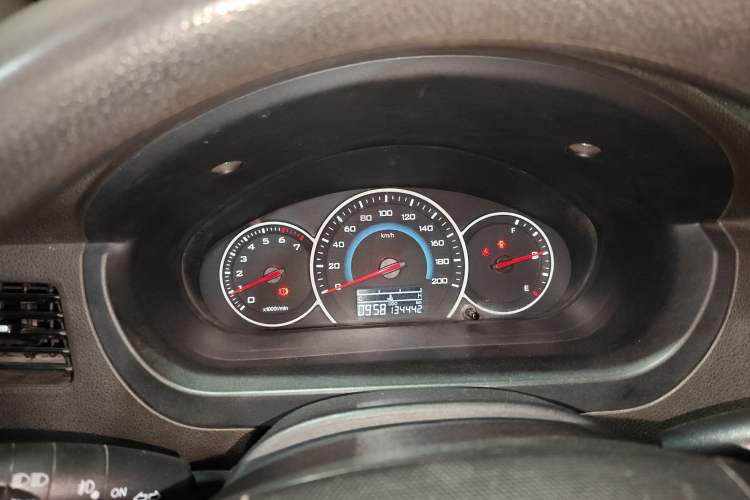 Used Wuling Rongguang V 2016 1.5L Standard Version Instrument Cluster