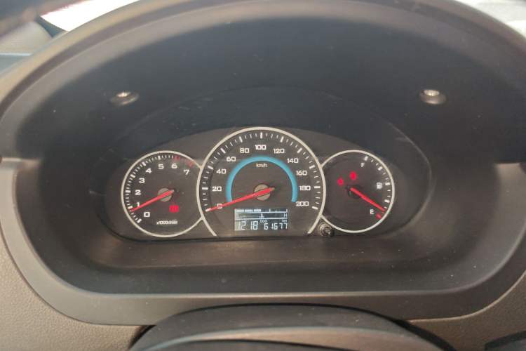 Used Wuling Rongguang V 2016 1.5L Standard Version Instrument Cluster