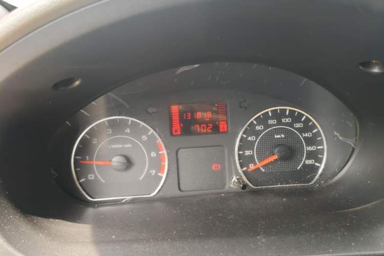 Used Wuling Rongguang V 2016 1.2L Practical Model Non-Power-Assisted Instrument Cluster