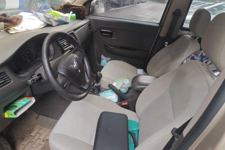 Used Wuling Rongguang V 2016 1.5L Standard Version Left Front Seat