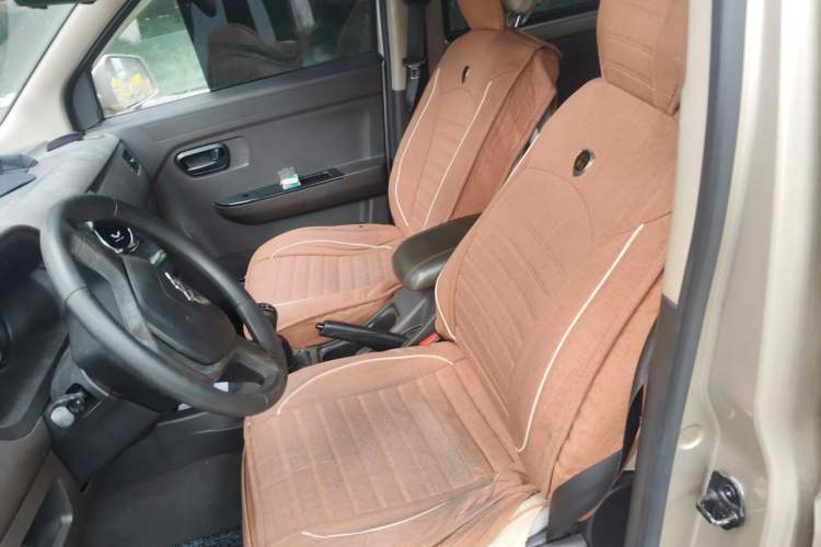 Used Wuling Rongguang V 2016 1.5L Standard Version Left Front Seat