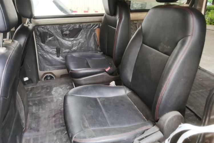 Used Wuling Rongguang V 2016 1.5L Standard Version Left Rear Seat