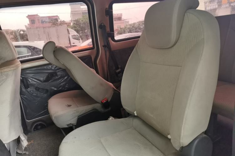 Used Wuling Rongguang V 2016 1.5L Standard Version Left Rear Seat