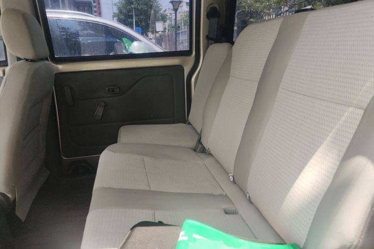Used Wuling Rongguang V 2016 1.2L Practical Version Left Rear Seat