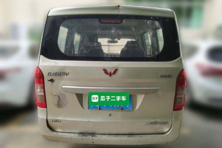 Used Wuling Rongguang V 2016 1.5L Standard Version Rear