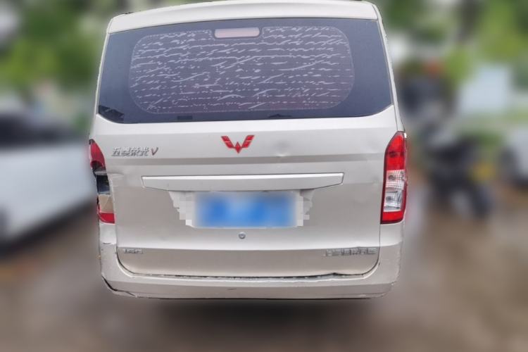 Used Wuling Rongguang V 2016 1.5L Standard Version Rear