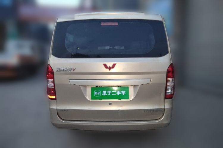 Used Wuling Rongguang V 2016 1.5L Standard Version Rear
