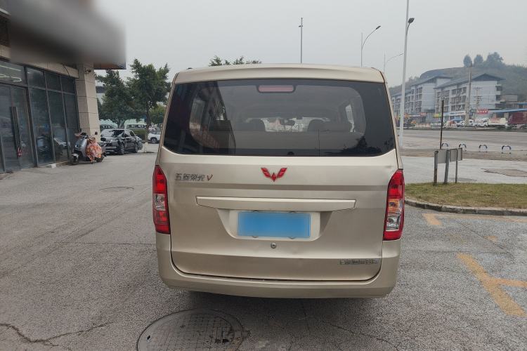 Used Wuling Rongguang V 2016 1.2L Standard Version Rear