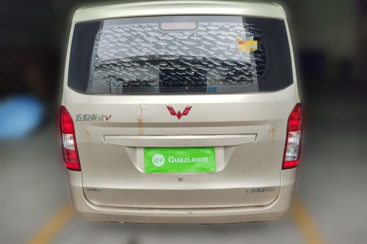 Used Wuling Rongguang V 2016 1.5L Standard Version Rear