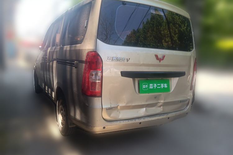 Used Wuling Rongguang V 2016 1.5L Practical Version Rear Left 45 Deg