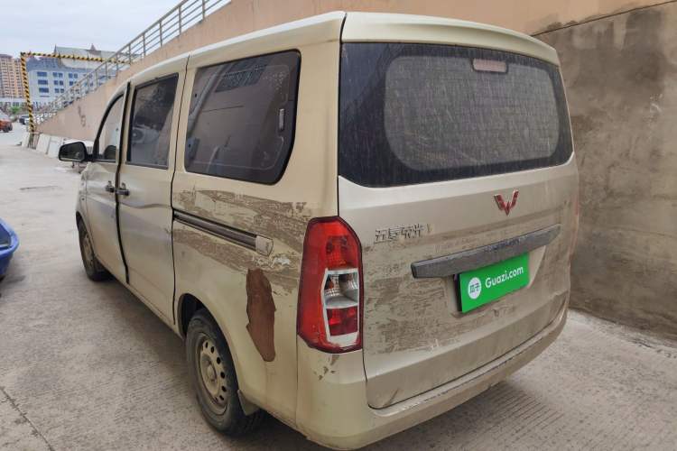 Used Wuling Rongguang V 2016 1.5L Practical Version Rear Left 45 Deg