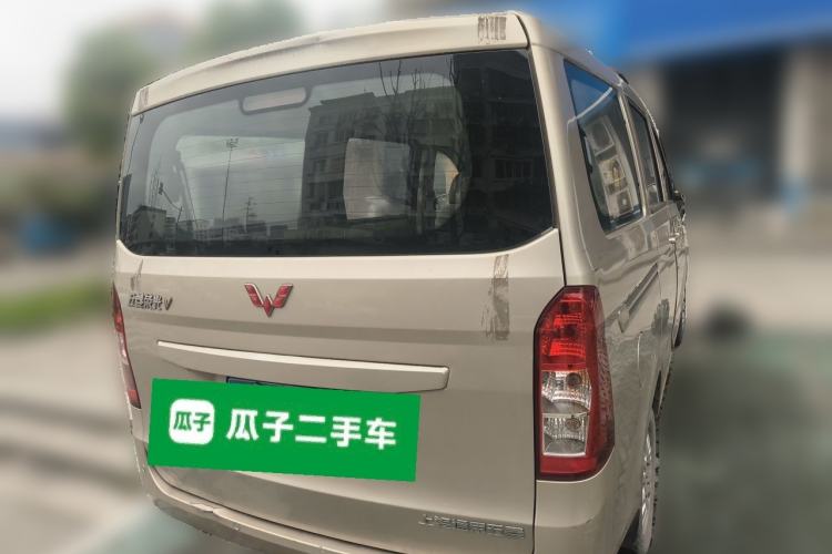Used Wuling Rongguang V 2016 1.5L Standard Version Rear