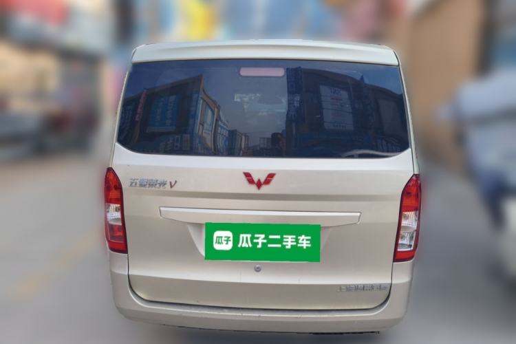 Used Wuling Rongguang V 2016 1.2L Standard Version Rear