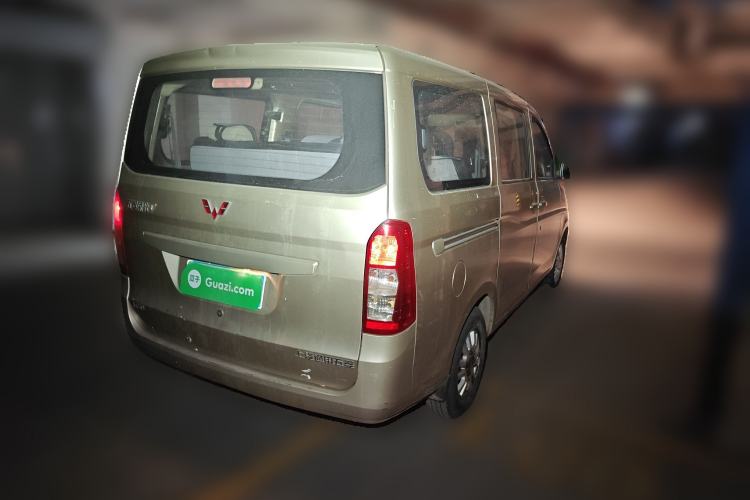 Used Wuling Rongguang V 2016 1.5L Standard Version Rear Right 45 Deg