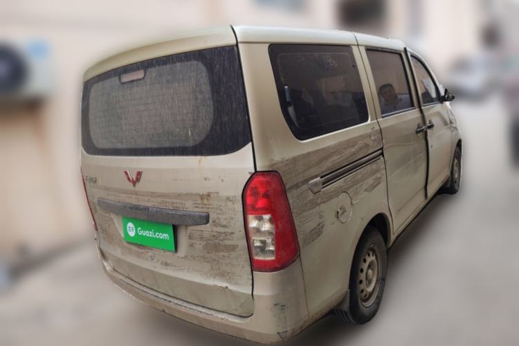 Used Wuling Rongguang V 2016 1.5L Practical Version Rear Right 45 Deg