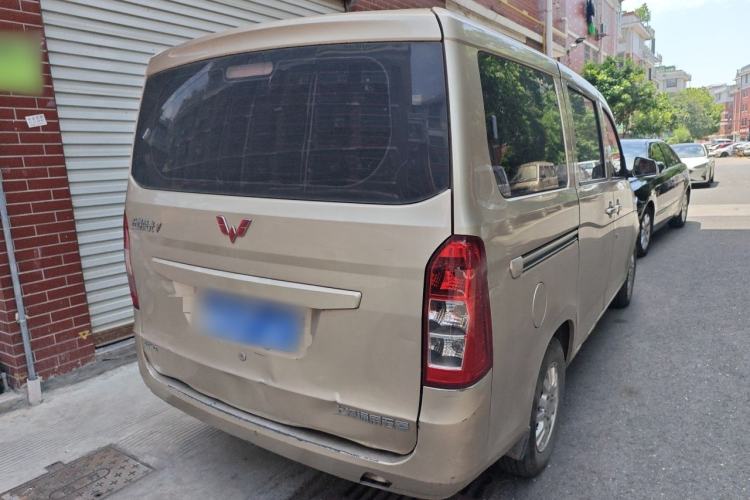 Used Wuling Rongguang V 2016 1.5L Standard Version Rear Right 45 Deg