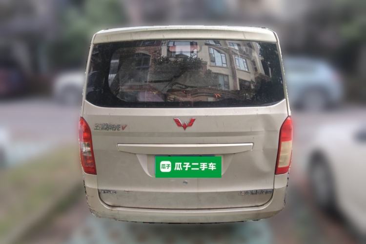 Used Wuling Rongguang V 2016 1.5L Standard Version Rear
