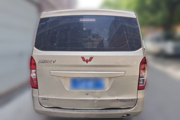 Used Wuling Rongguang V 2016 1.5L Standard Version Rear