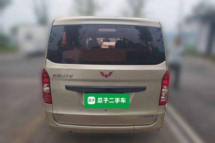 Used Wuling Rongguang V 2016 1.5L Practical Version Non-Power-Assisted Rear