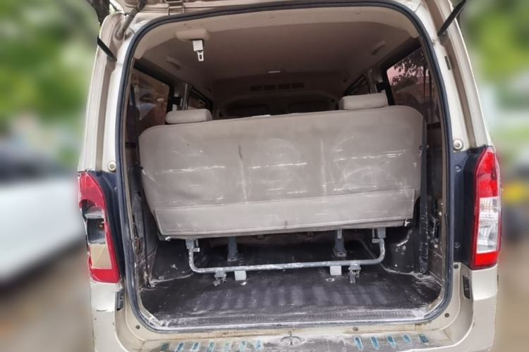 Used Wuling Rongguang V 2016 1.5L Standard Version Trunk