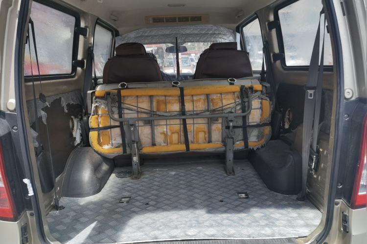 Used Wuling Rongguang V 2016 1.5L Standard Version Trunk