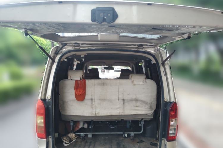 Used Wuling Rongguang V 2016 1.5L Standard Version Trunk